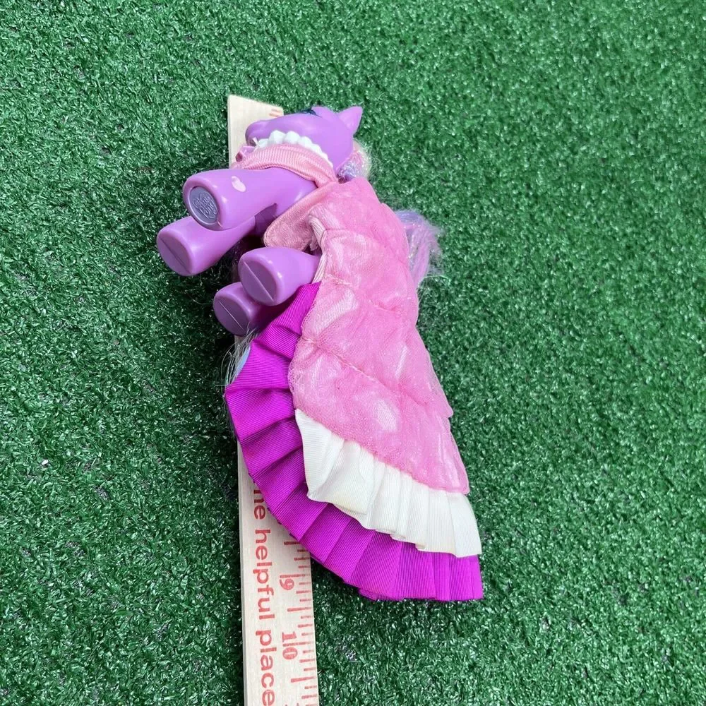 My Little Pony Lily Lightly Unicorn Pony W/Lighted Horn Cape Blinking Eyes
